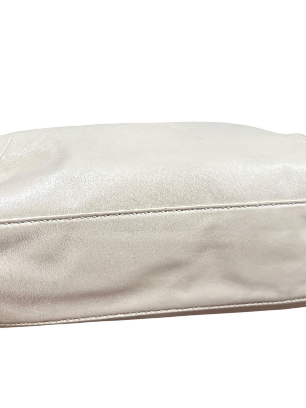 Coach Soho F19580 Ivory Leather Flap Shoulder Bag Tan Trim 2012 - Picture 6 of 9